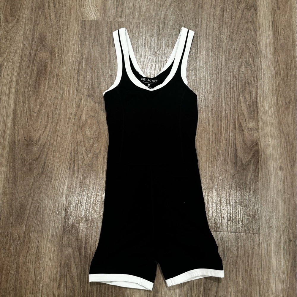Set Active Romper